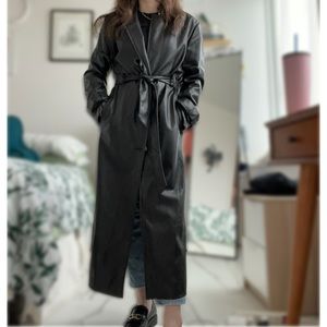 LEATHER TRENCH - Kendall & Kylie